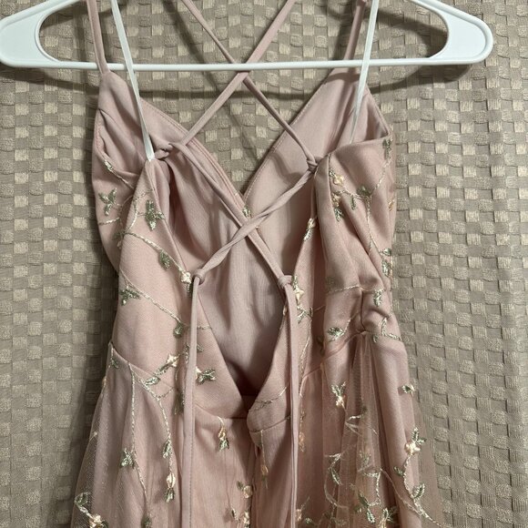 Pink/Flowered Cocktail Dress- Size L - Picture 3 of 4